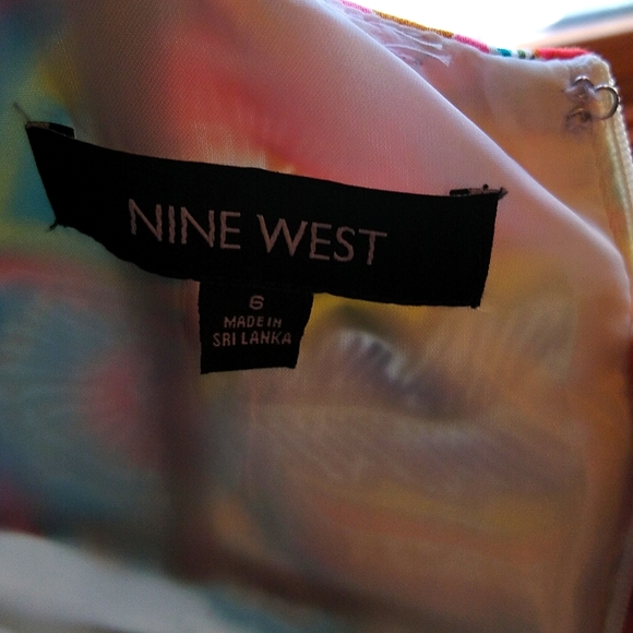 Nine West Floral Dress Size 6 - Picture 8 of 10